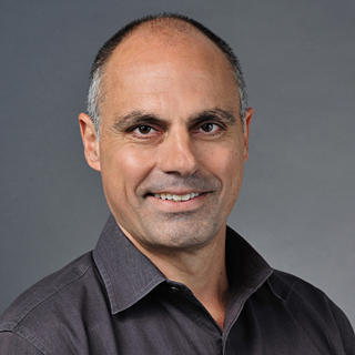 Andrew Razeghi, Management Speaker